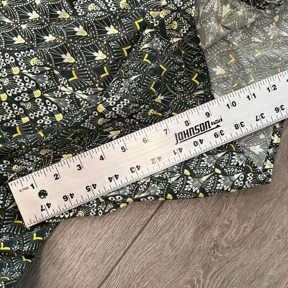 Patagonia Mens Green swim size 38 Surf Trunks board shorts Peacock print - Picture 7 of 8